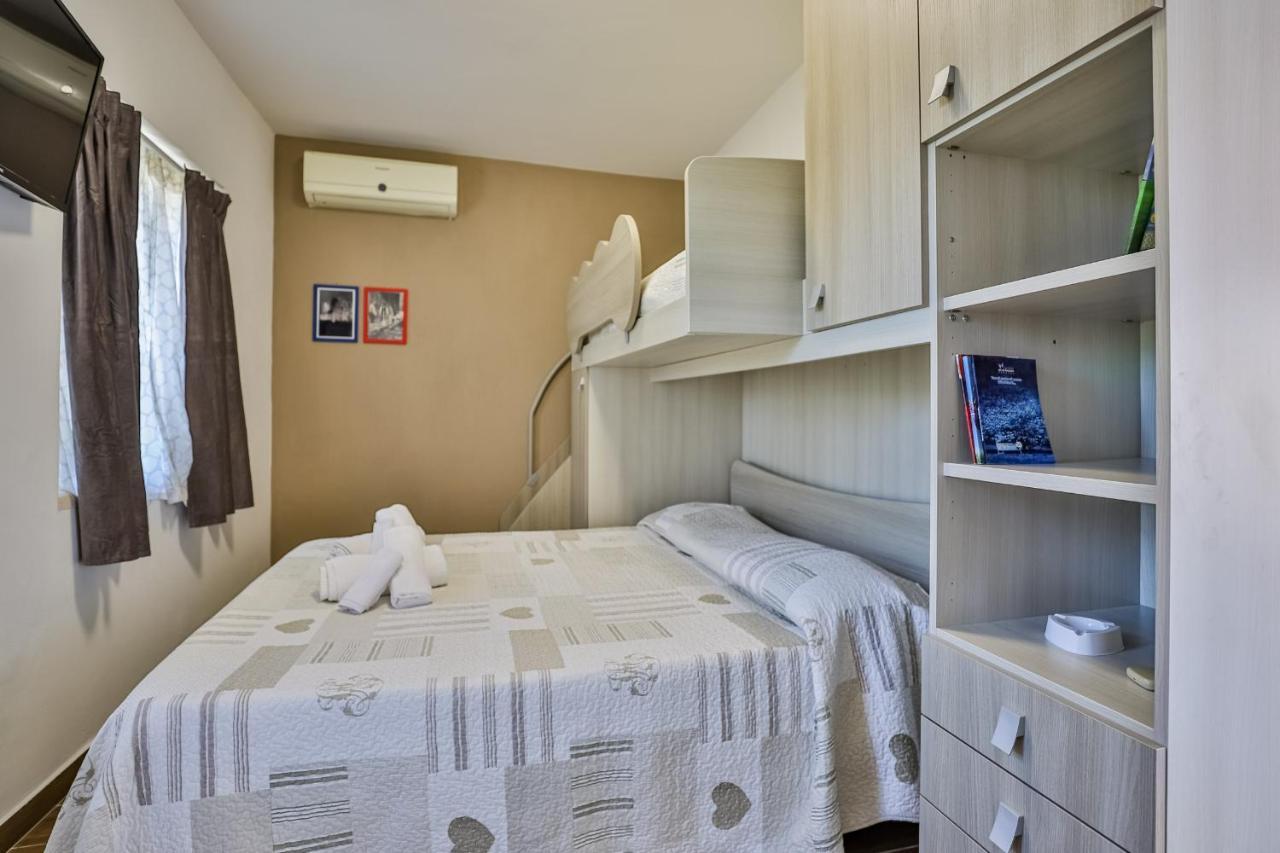 Il Pineto Paestum Food & Rooms Exterior foto