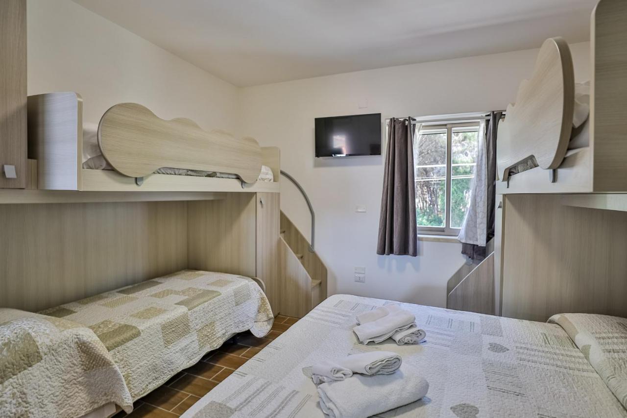 Il Pineto Paestum Food & Rooms Exterior foto